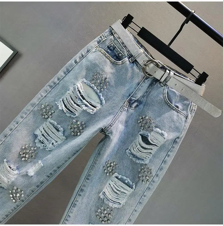 Heavy industry Diamond studded ripped Jeans Women's Street wear 2025 Summer New Loose Nine point Pants Casual Denim Trousers