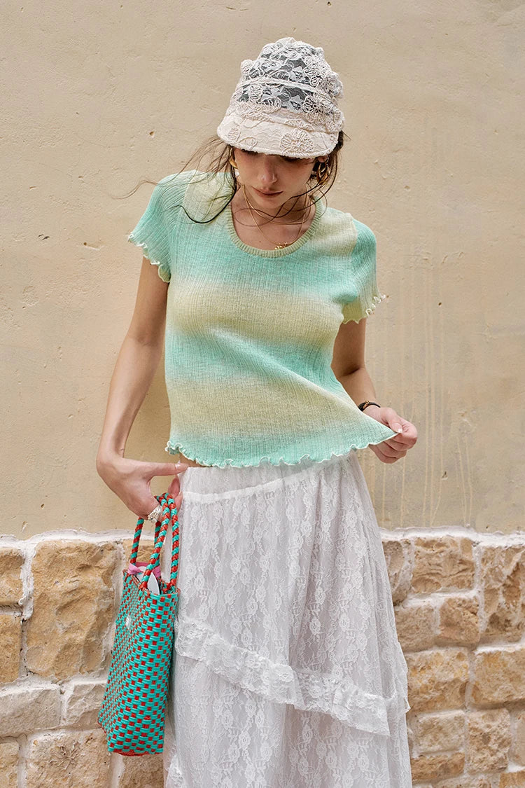 ELFSACK 2025 Summer Black Fungus Edge Round Neck Short Sleeve Casual Knitted Sweater For Women