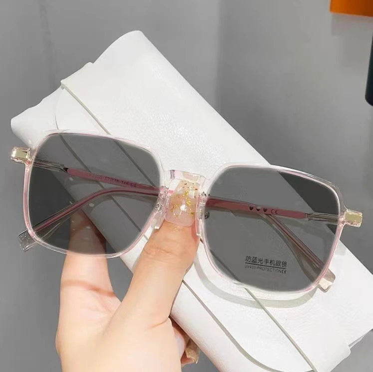 Photochromic Anti Blue Light Blocking Reading Glasses Stylish Large Frames for Man and Woman Presbyopia Eyewea Plano Eyeglasses
