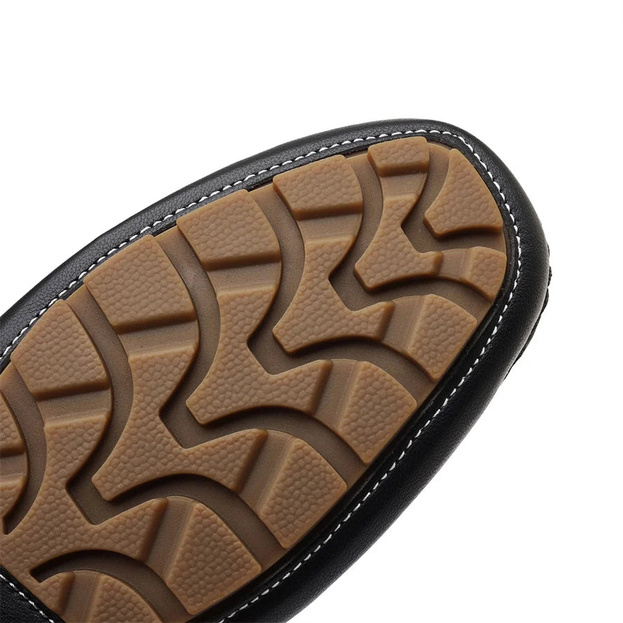 Men's Trendy Round Toe Loafer Shoes, Slip on Comfy Non Slip for Outdoor Walking Traveling Men's Soft PU Leather Lace-Up Casual