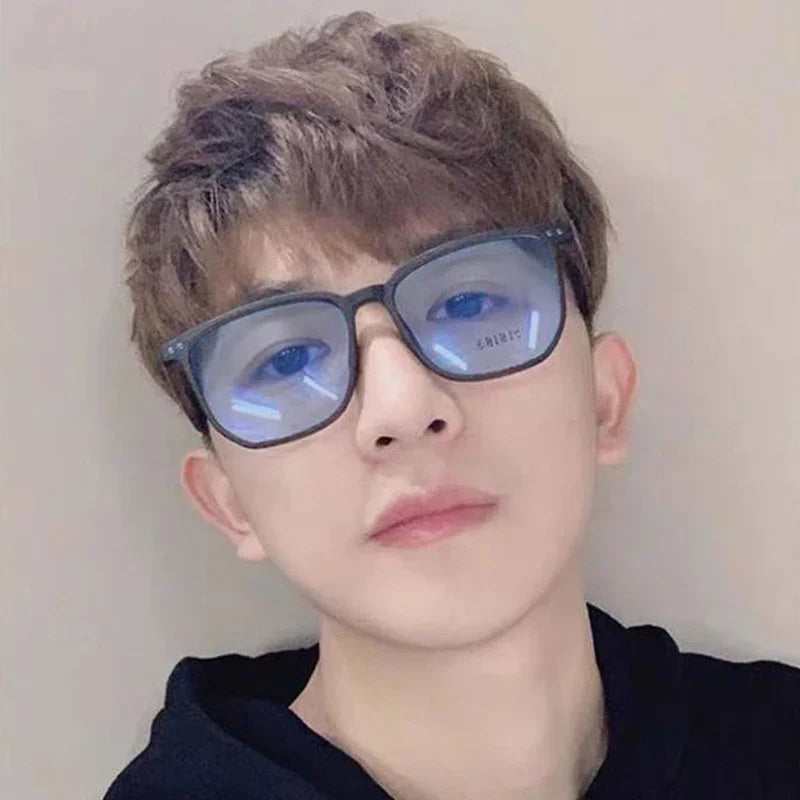 Fashion Design Photochromic Myopia Glasses for Man Woman Luxury Anti Blue Light Eyeglasses Unisex Eye Protection Goggle Eyewear