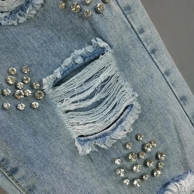 Heavy industry Diamond studded ripped Jeans Women's Street wear 2025 Summer New Loose Nine point Pants Casual Denim Trousers