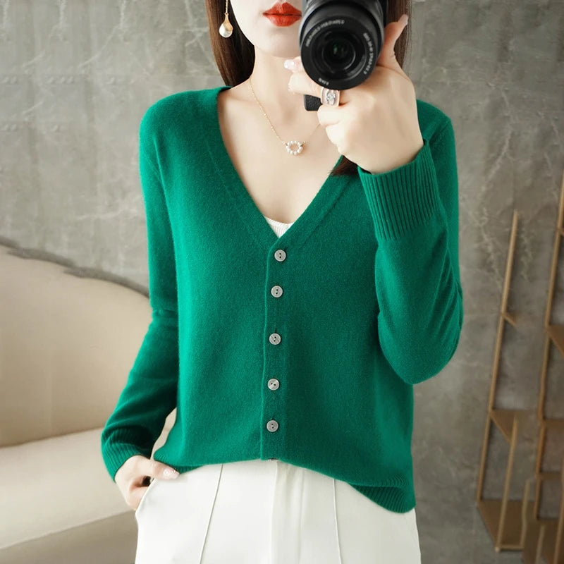 2024 New V-Neck Temperament Small Fragrant Wind Women Loose Sweater Sweater All Sweater Coat Special Offer Cardigan ZHI D035