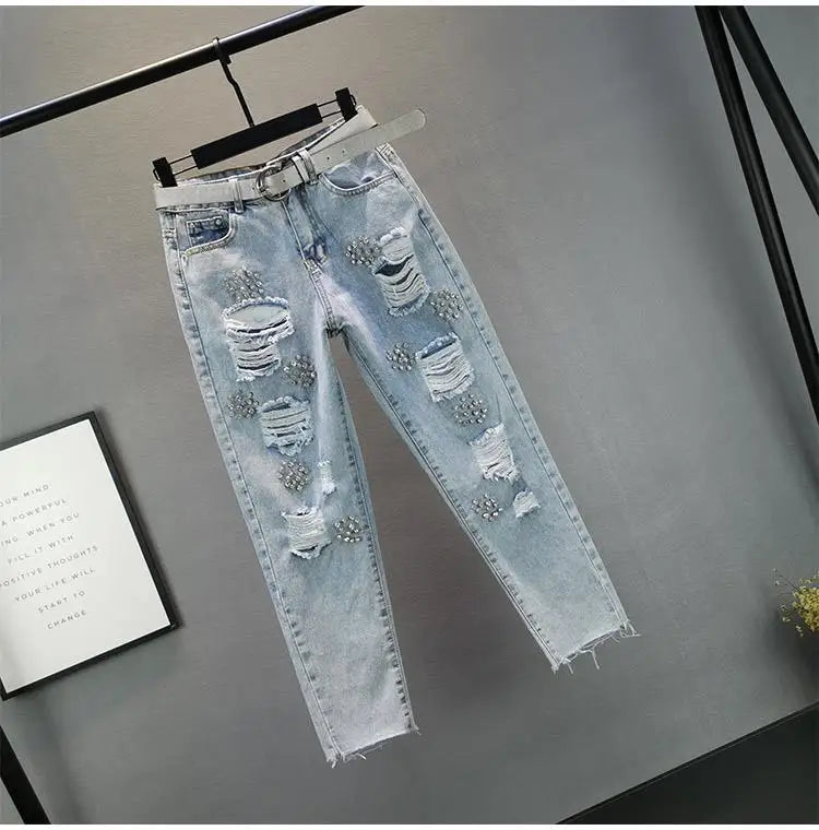 Heavy industry Diamond studded ripped Jeans Women's Street wear 2025 Summer New Loose Nine point Pants Casual Denim Trousers