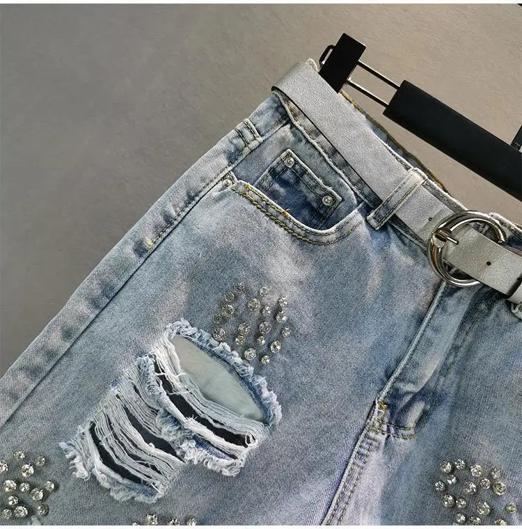 Heavy industry Diamond studded ripped Jeans Women's Street wear 2025 Summer New Loose Nine point Pants Casual Denim Trousers