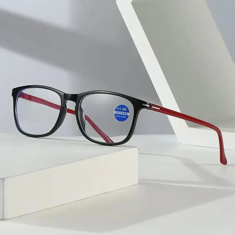 Unisex Comfortable Eyewear Ultra Lightweight Anti Blue Light Blocking HD Reading Glasses for Man and Woman Presbyopia Eyeglasses