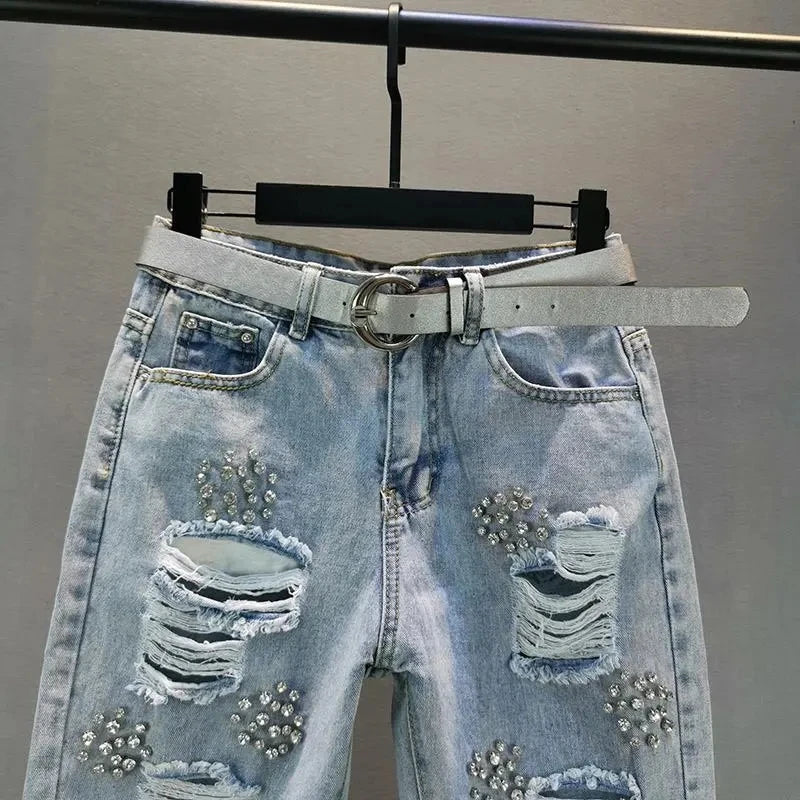 Heavy industry Diamond studded ripped Jeans Women's Street wear 2025 Summer New Loose Nine point Pants Casual Denim Trousers