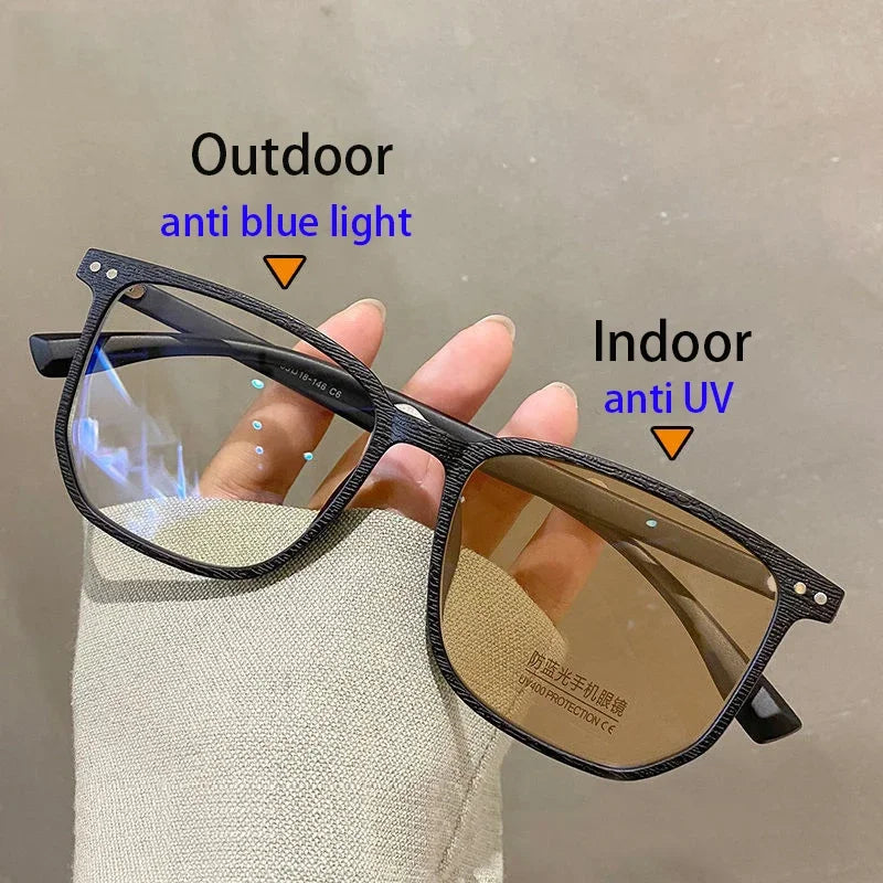 Fashion Design Photochromic Myopia Glasses for Man Woman Luxury Anti Blue Light Eyeglasses Unisex Eye Protection Goggle Eyewear